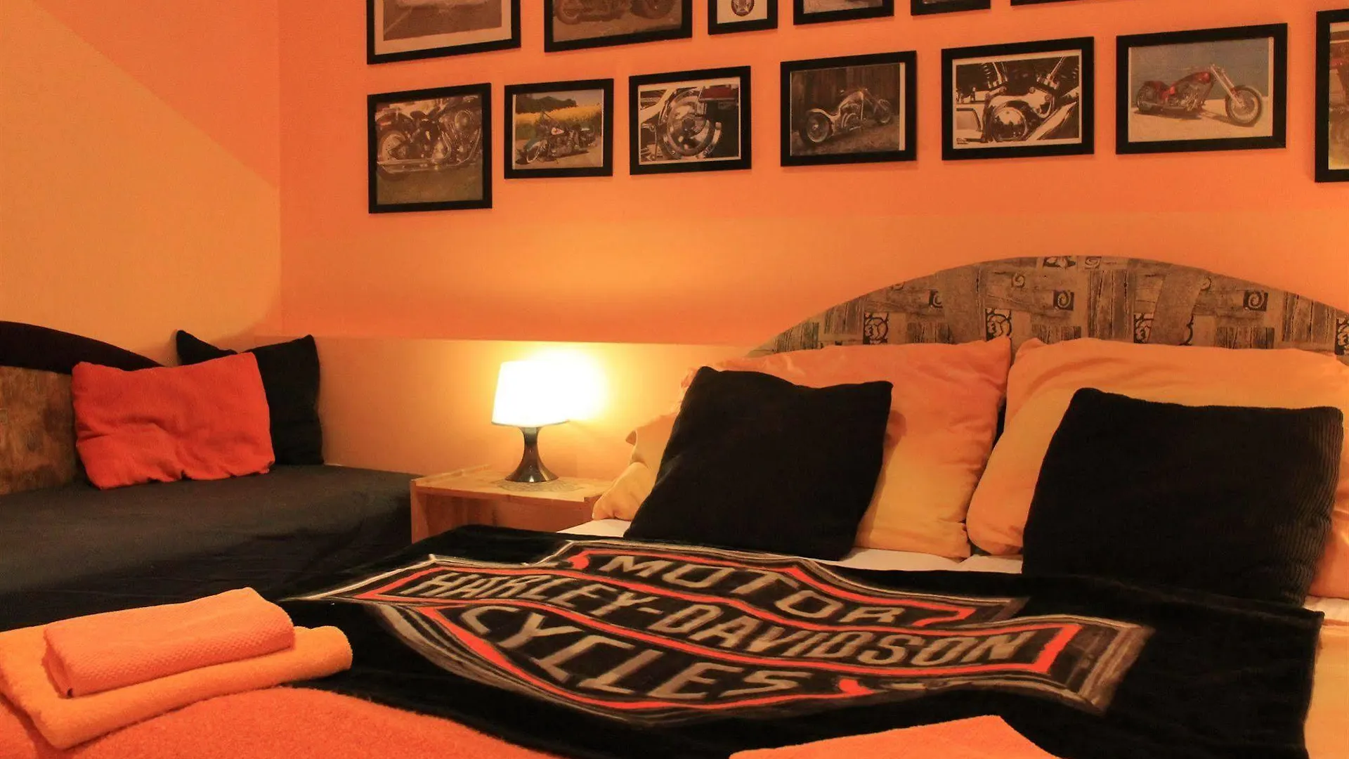 A-Apartments Harley Style Prag 3*,
